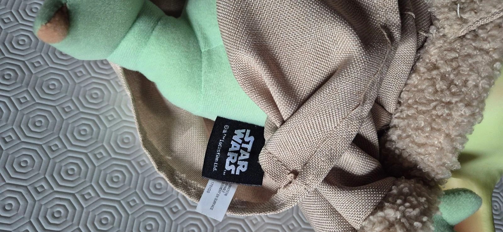 Adorable Peluche « El Niño » (Baby Yoda) de Star Wars – photo 3